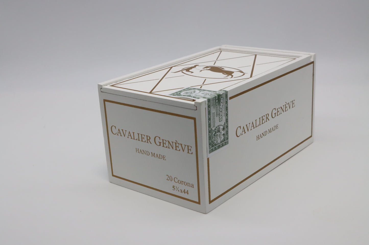 Japanese cigars, delivery cigars, buy cigars in japan, boutique cigars, best price cigars,日本葉巻、津幡葉巻、