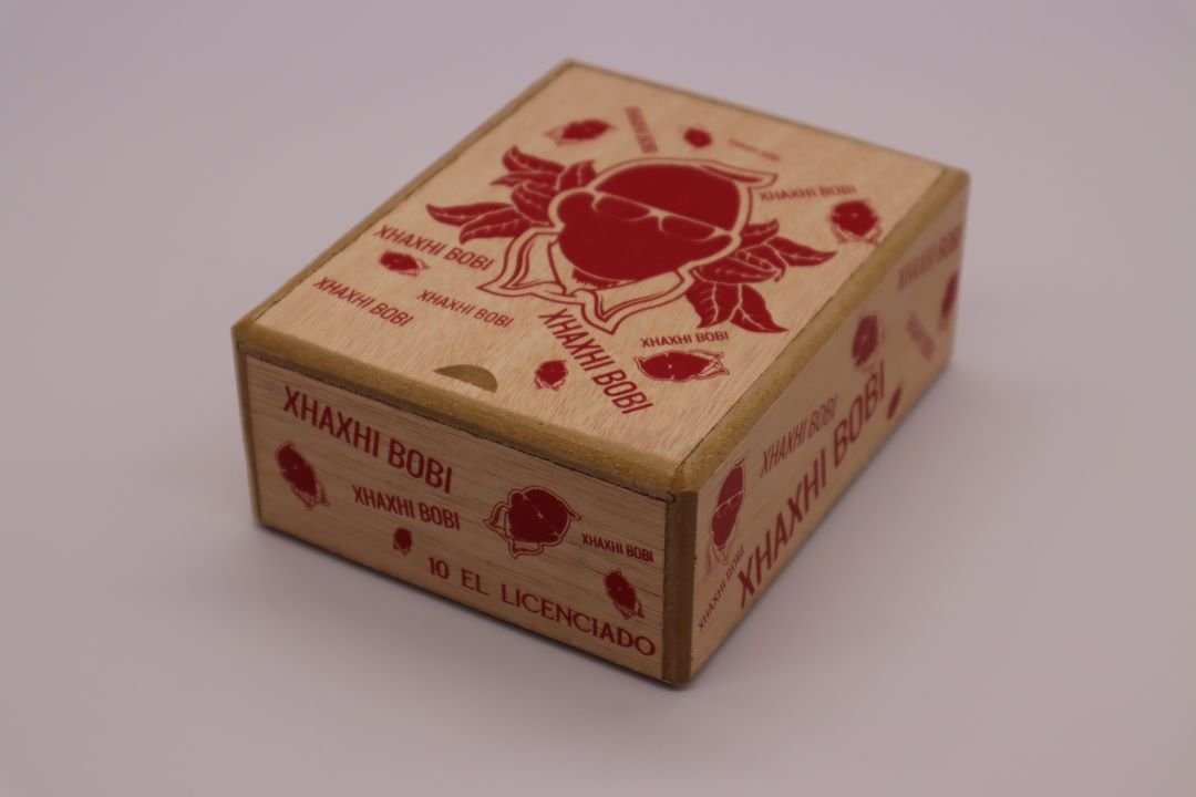 Xhaxhi Bobi El Licenciado - racccigarsclub