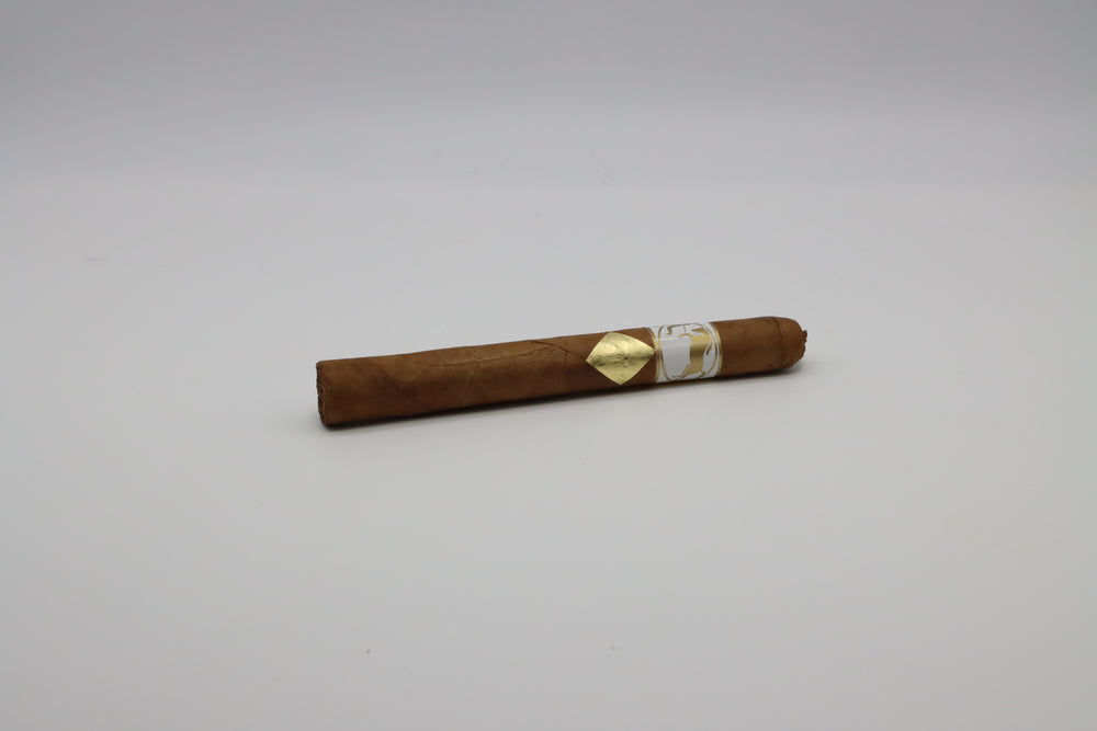 Cavalier Geneve White Serie Corona