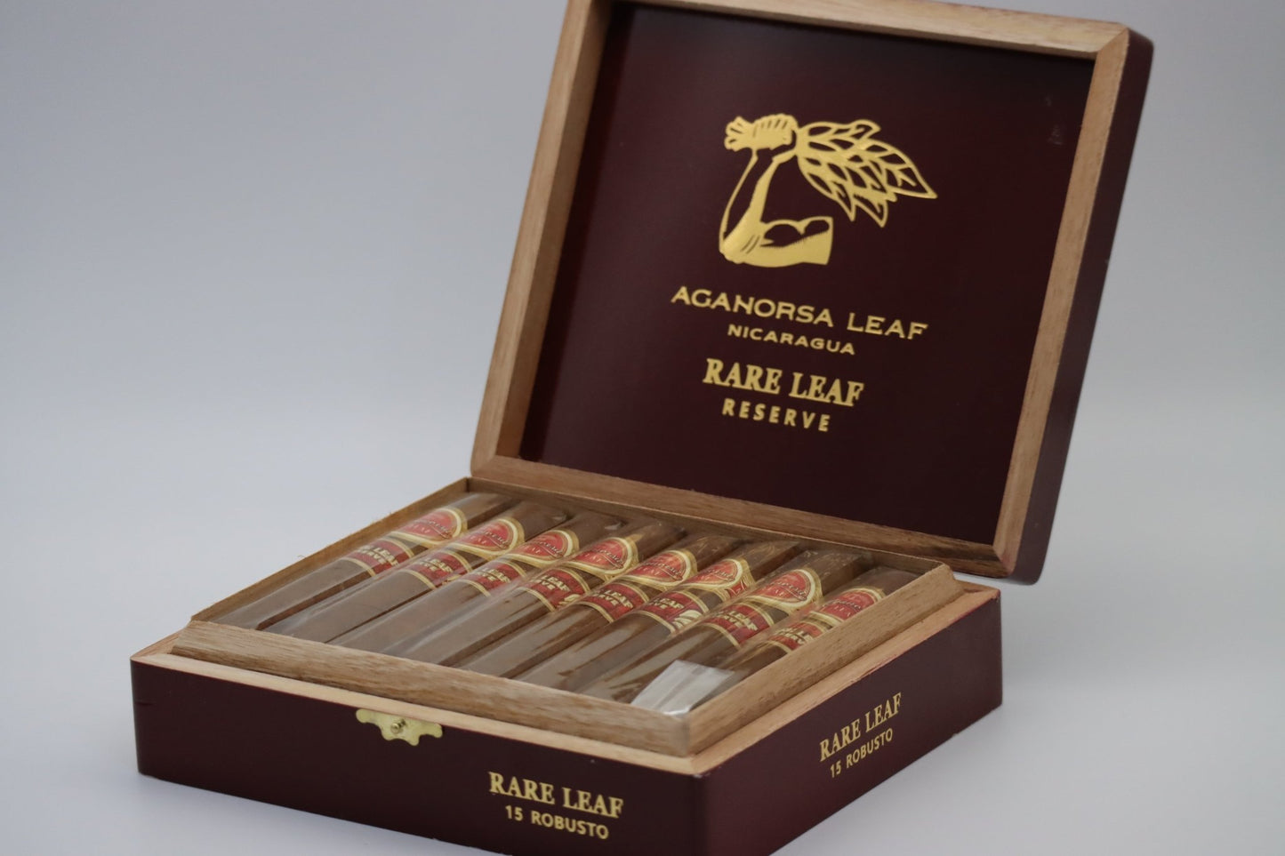 Aganorsa Leaf Robusto Natural - racccigarsclub