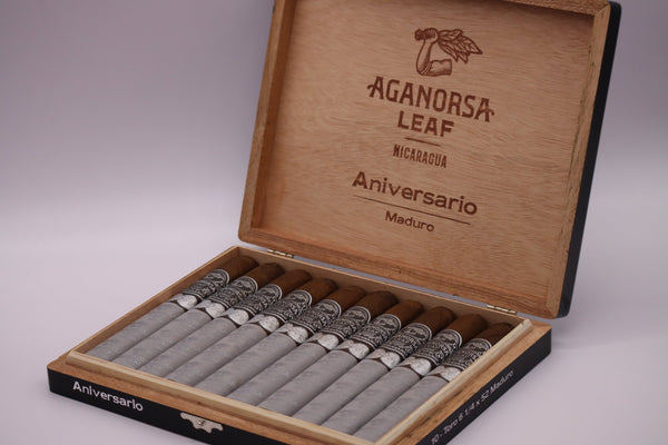 Aniversario Maduro Toro - racccigarsclub