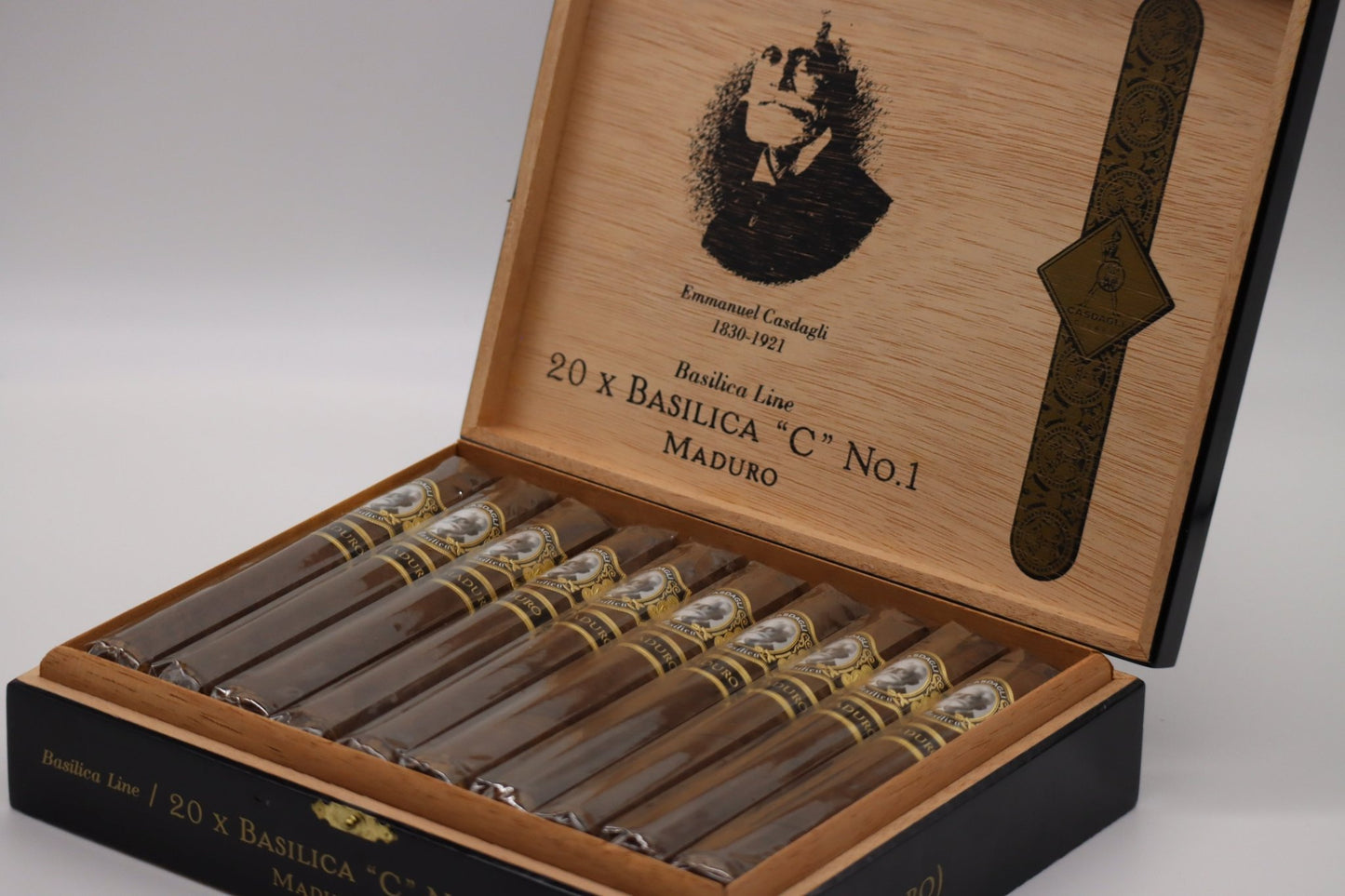 Basilica C No.1 Maduro - racccigarsclub