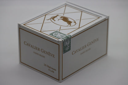 Cavalier Geneve white series Diplomate - racccigarsclub