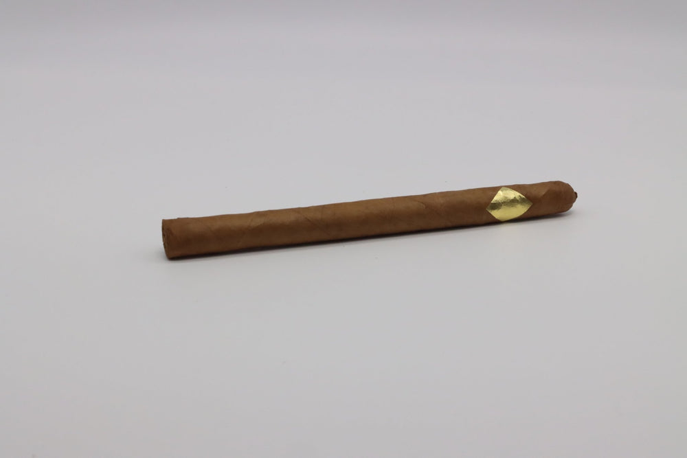 Cavalier Geneve white series lancero