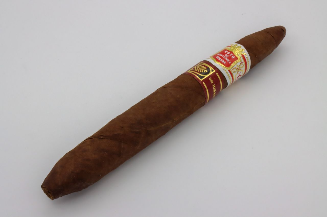 Hoyo De Monterrey Elegantes - racccigarsclub