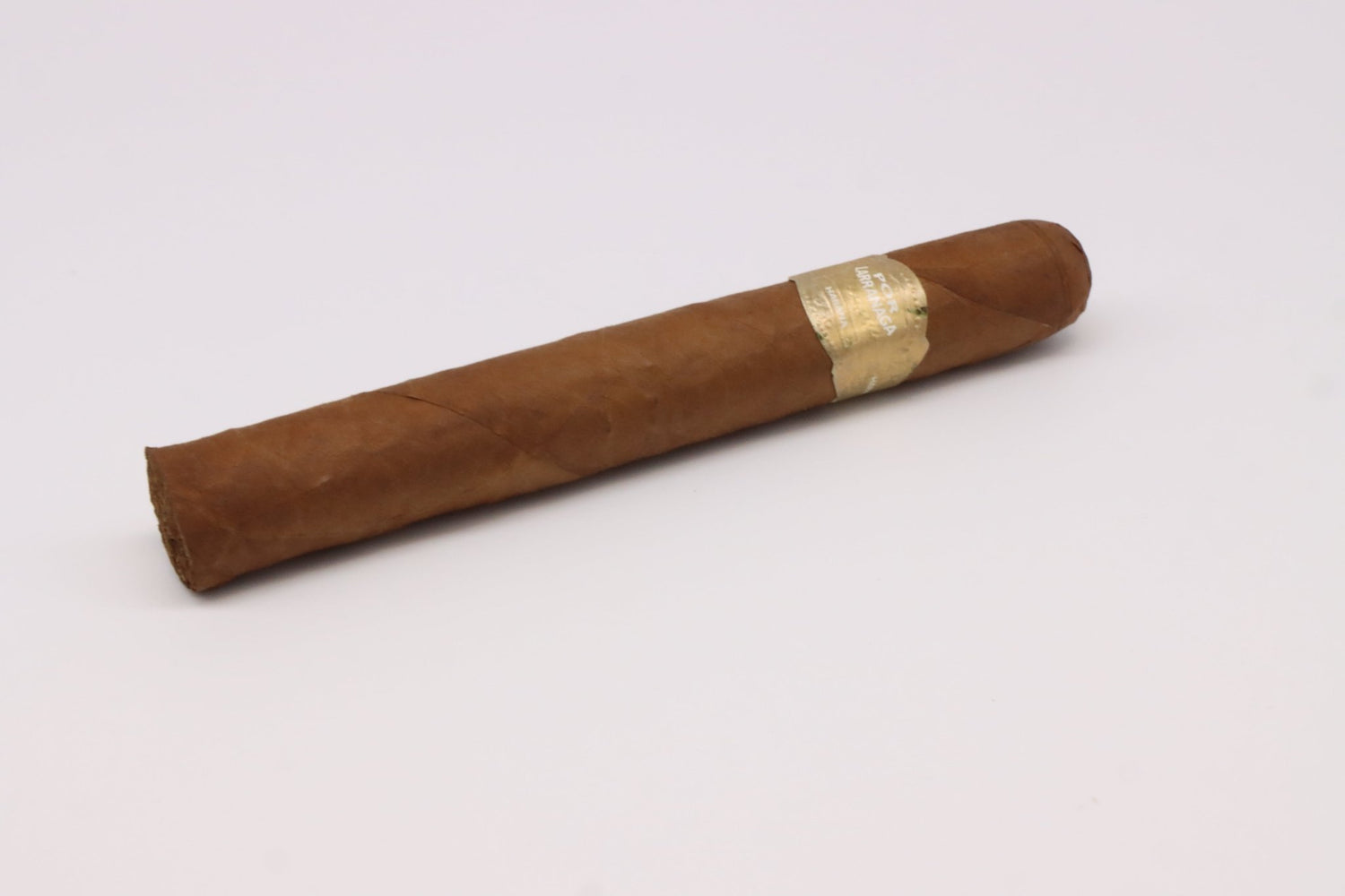 Por Larranaga Petit Corona Cabinet - racccigarsclub